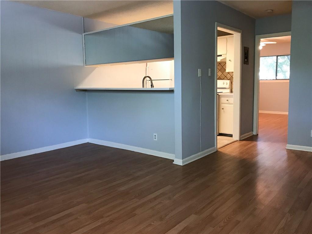 5001 Bull Creek Rd # 116, Austin, TX 78731