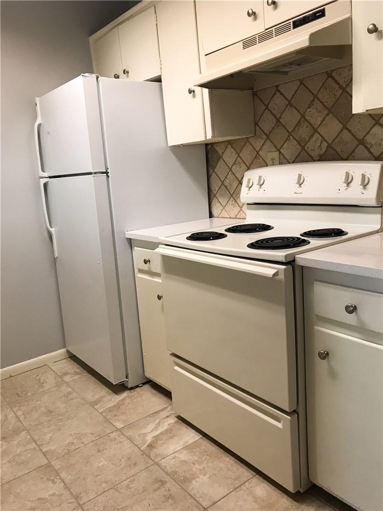 5001 Bull Creek Rd # 116, Austin, TX 78731