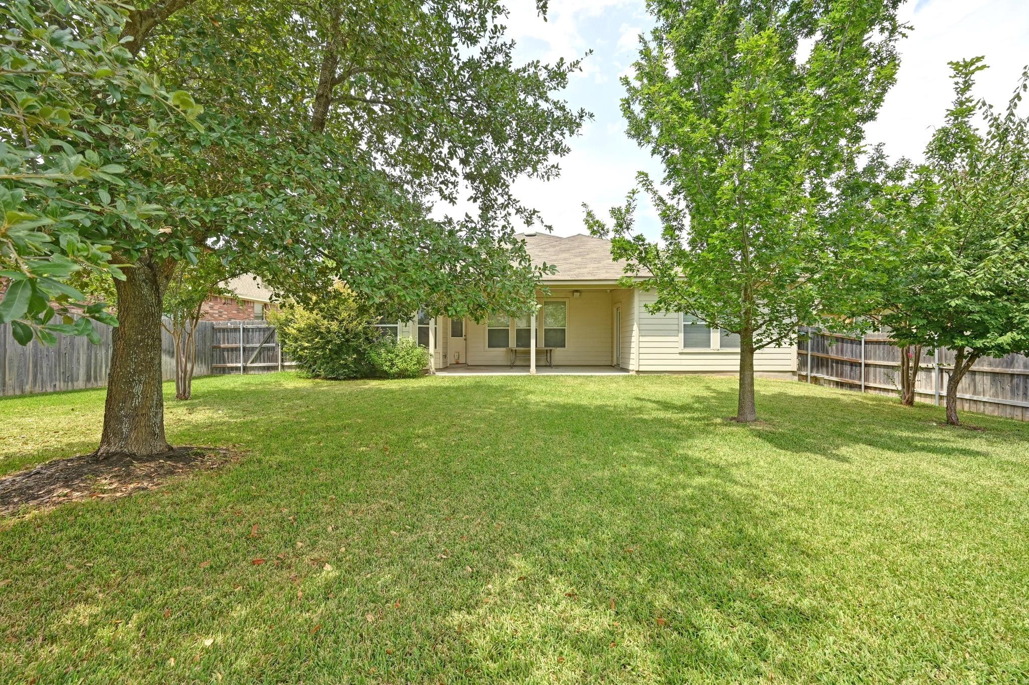 138 Tranquility Mtn, Buda, TX 78610