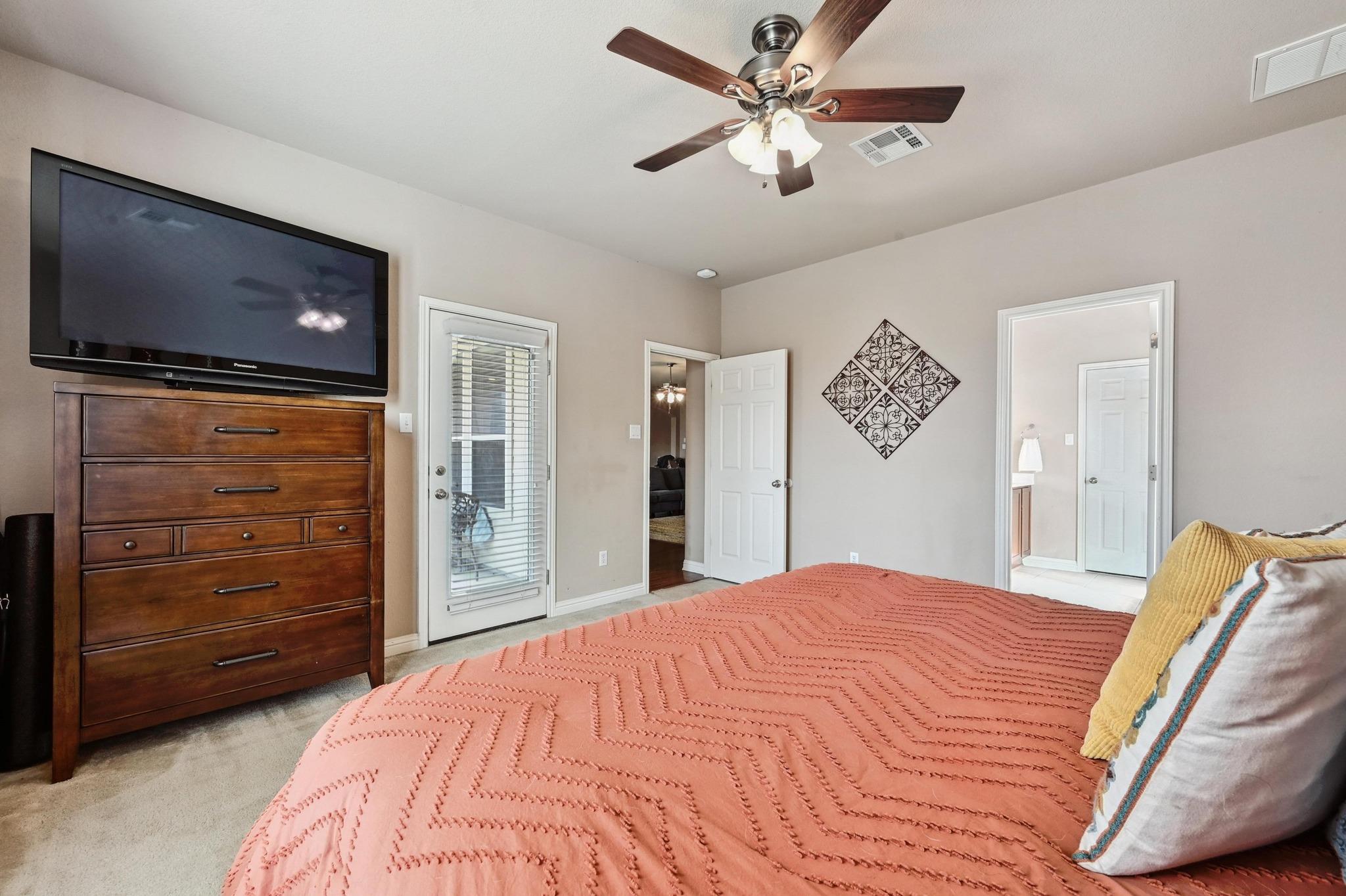 138 Tranquility Mtn, Buda, TX 78610