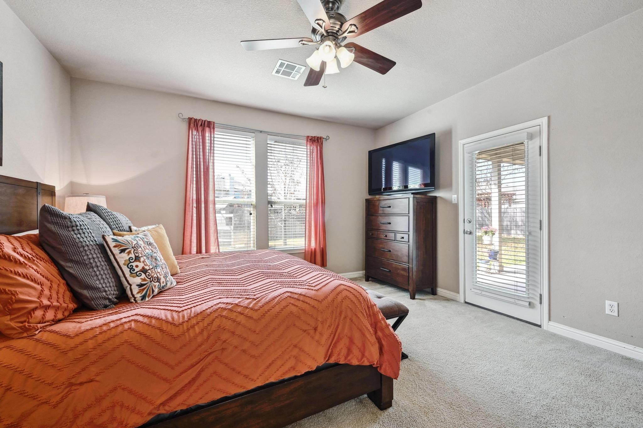 138 Tranquility Mtn, Buda, TX 78610