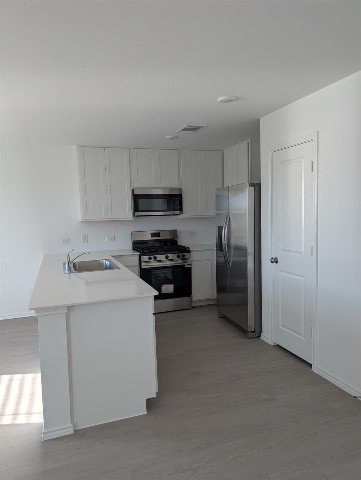 635 Whoopers Loop, Kyle, TX 78640