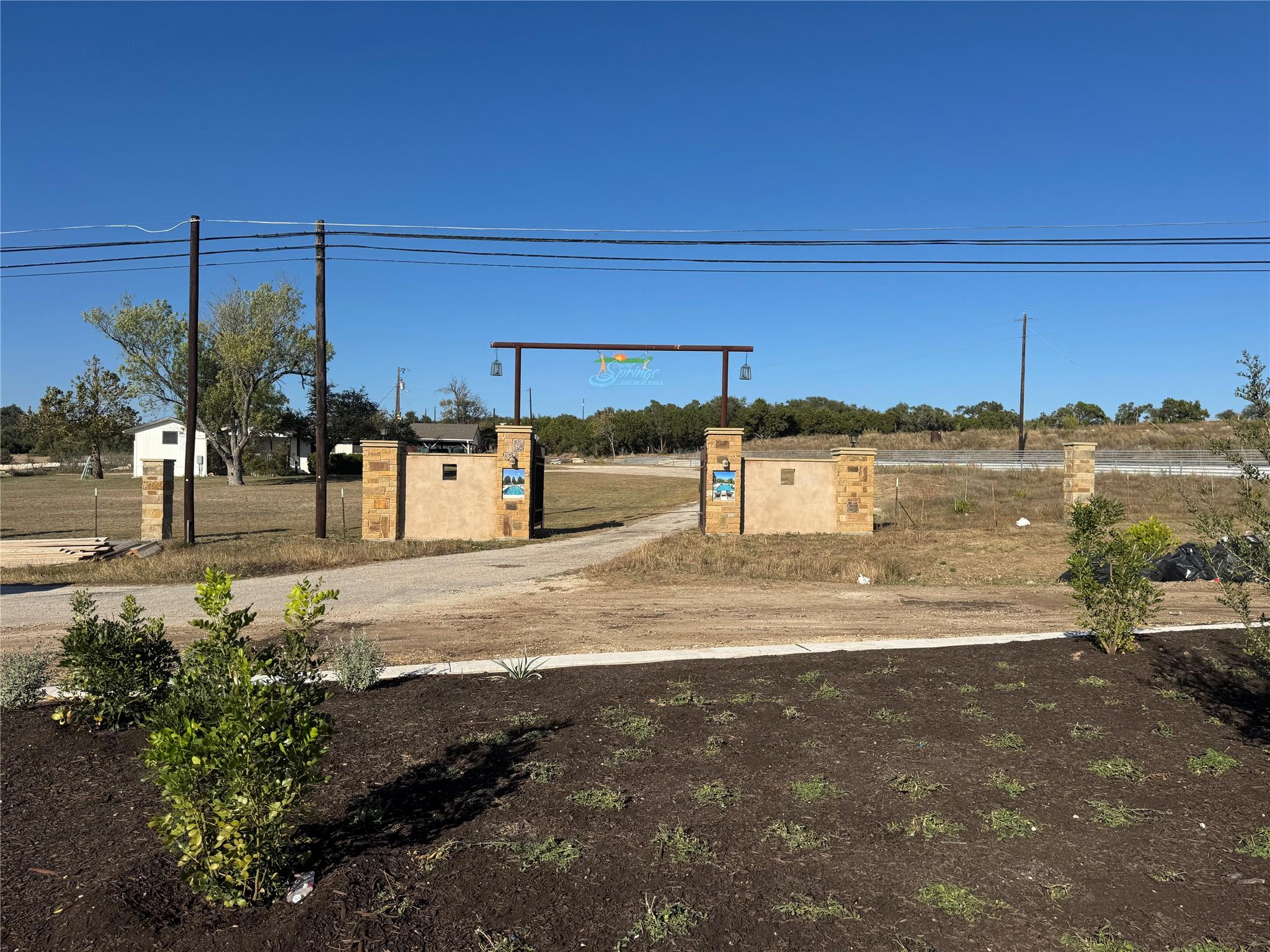 5300 W Highway 290, Dripping Springs, TX 78620