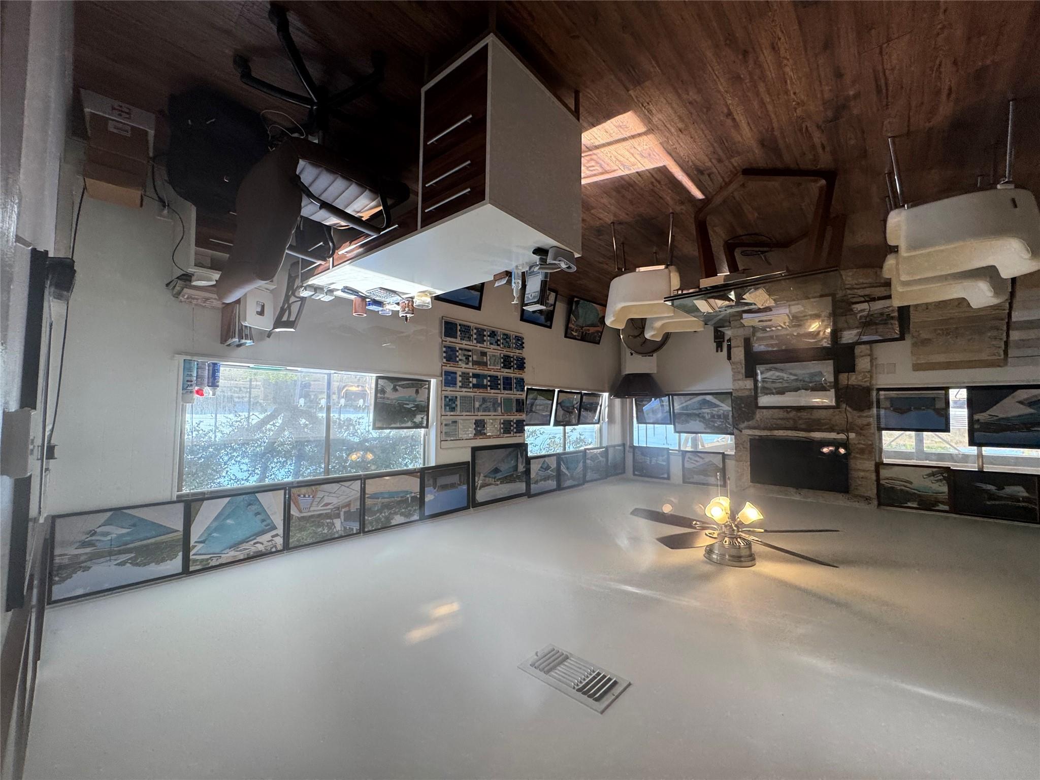 5300 W Highway 290, Dripping Springs, TX 78620