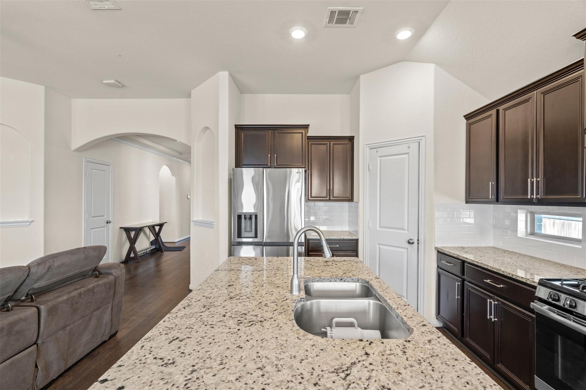 1229 Homer Ln, Round Rock, TX 78665