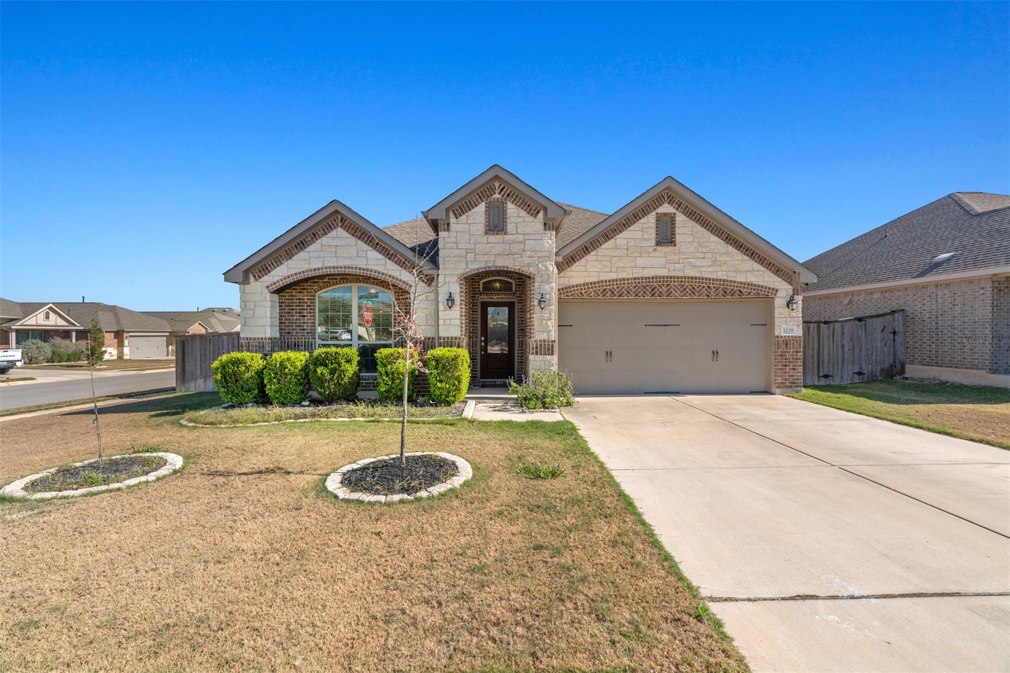 1229 Homer Ln, Round Rock, TX 78665