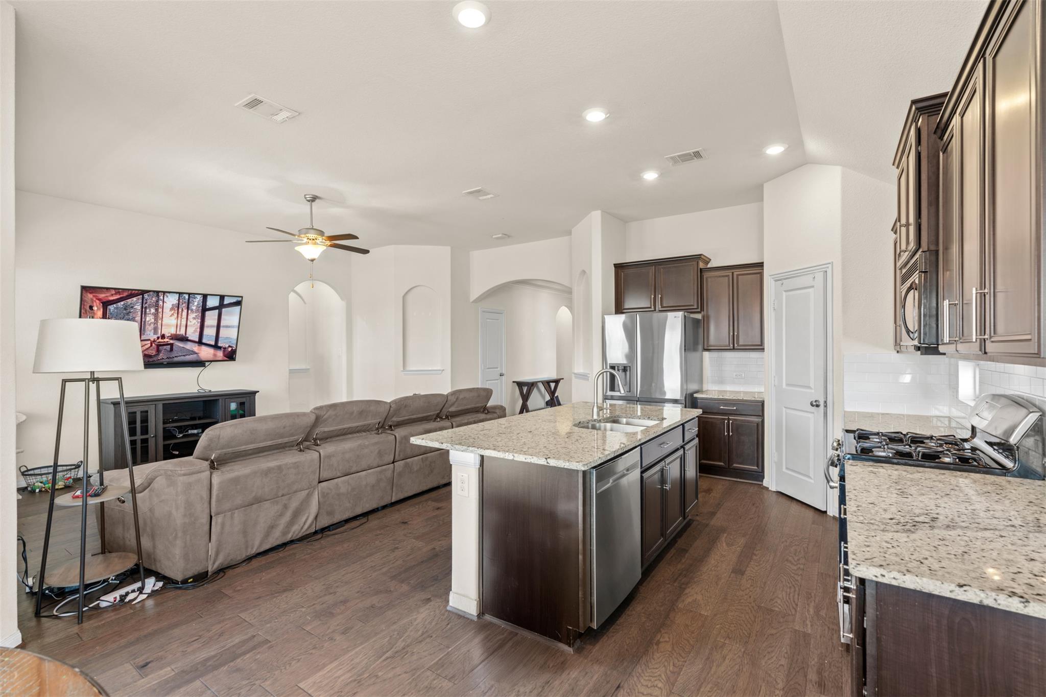 1229 Homer Ln, Round Rock, TX 78665