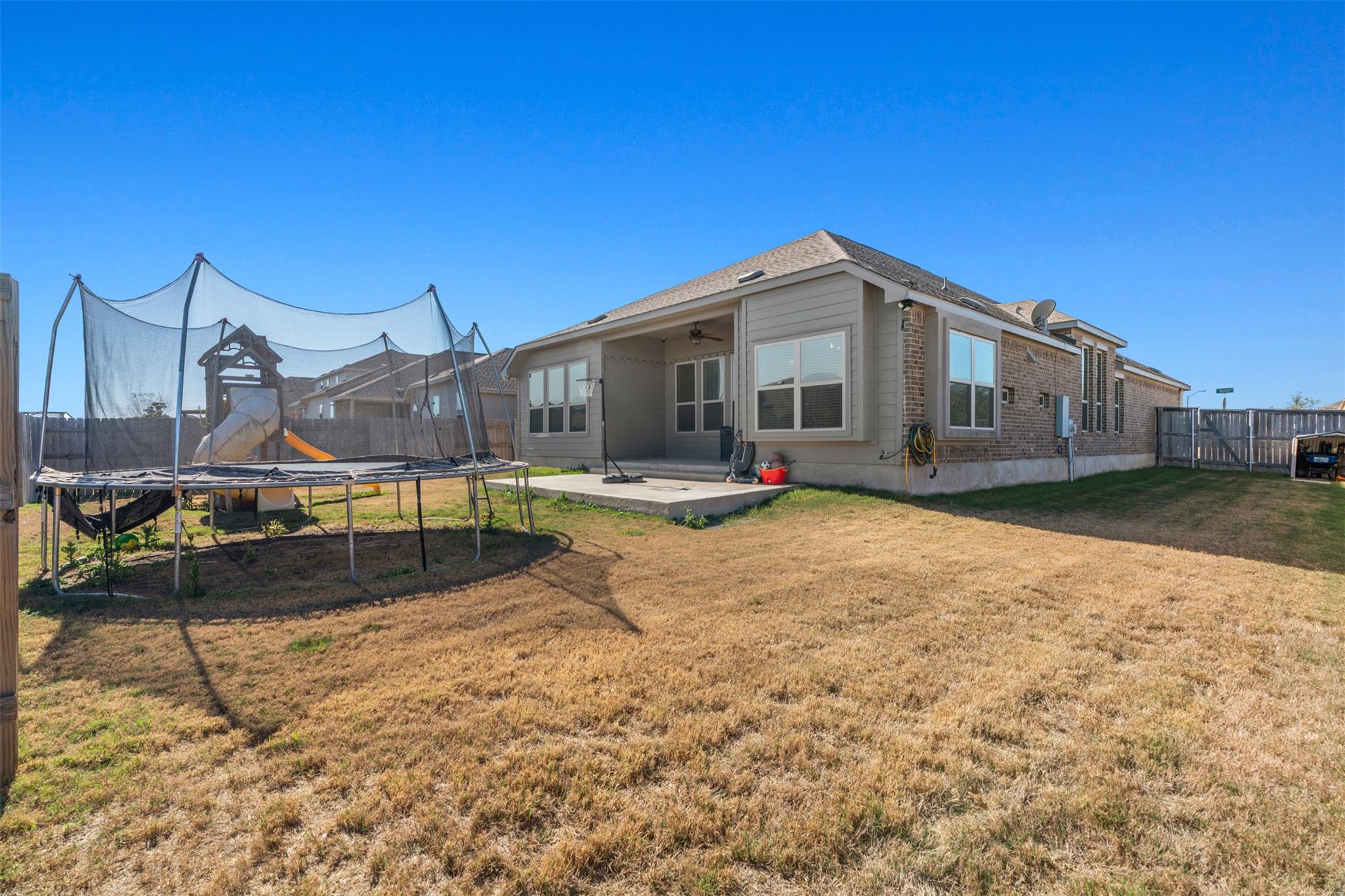 1229 Homer Ln, Round Rock, TX 78665