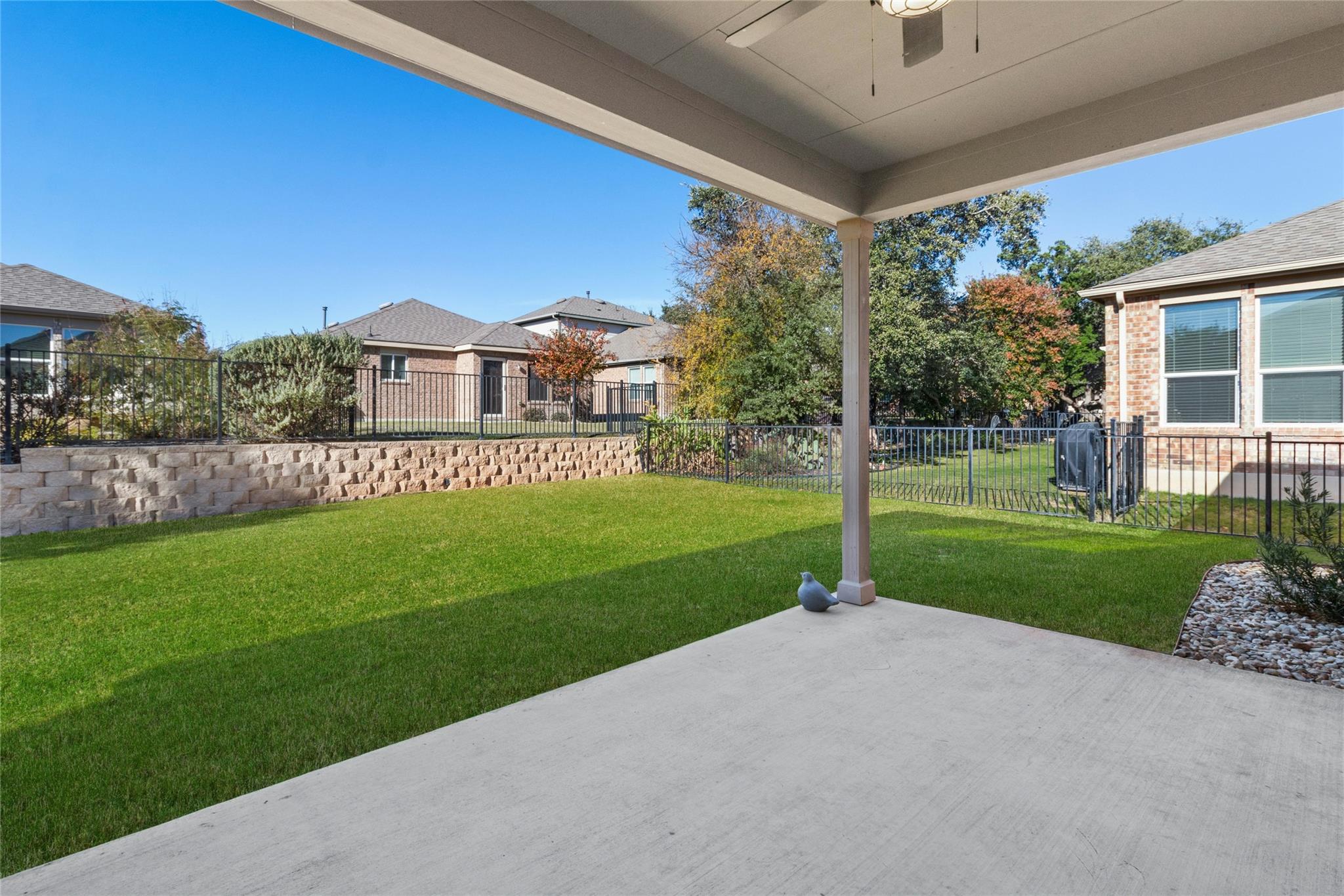 207 Longview Ln, Georgetown, TX 78633