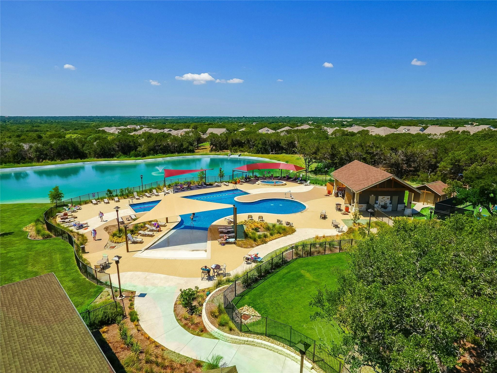 207 Longview Ln, Georgetown, TX 78633