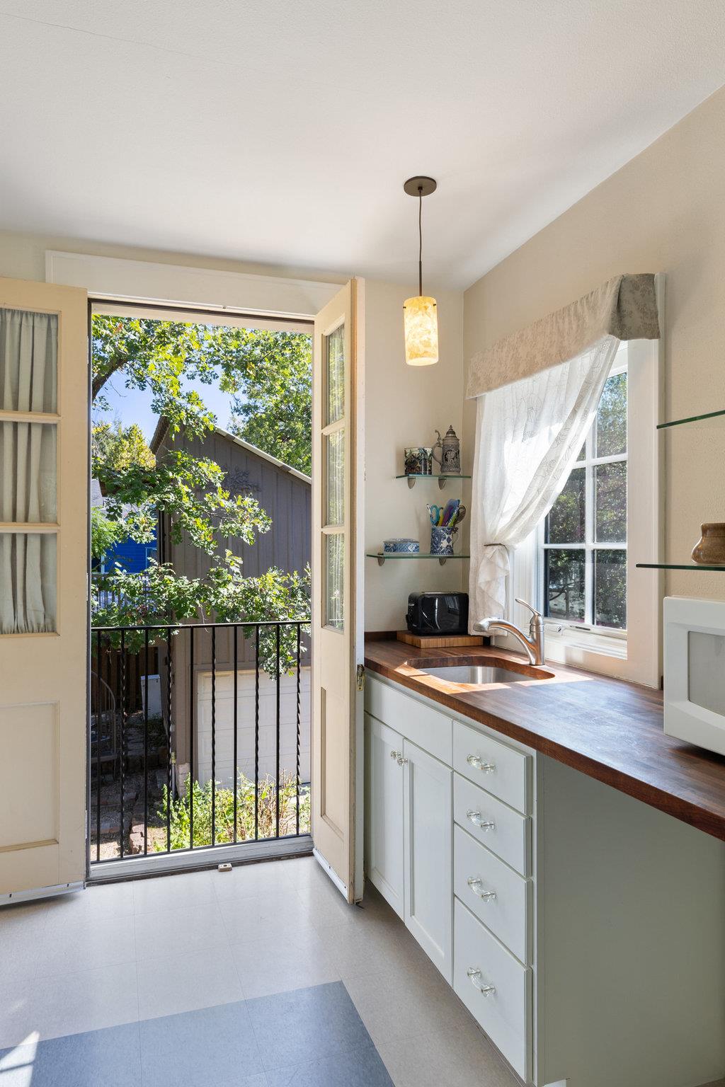 1609 Wethersfield Rd, Austin, TX 78703