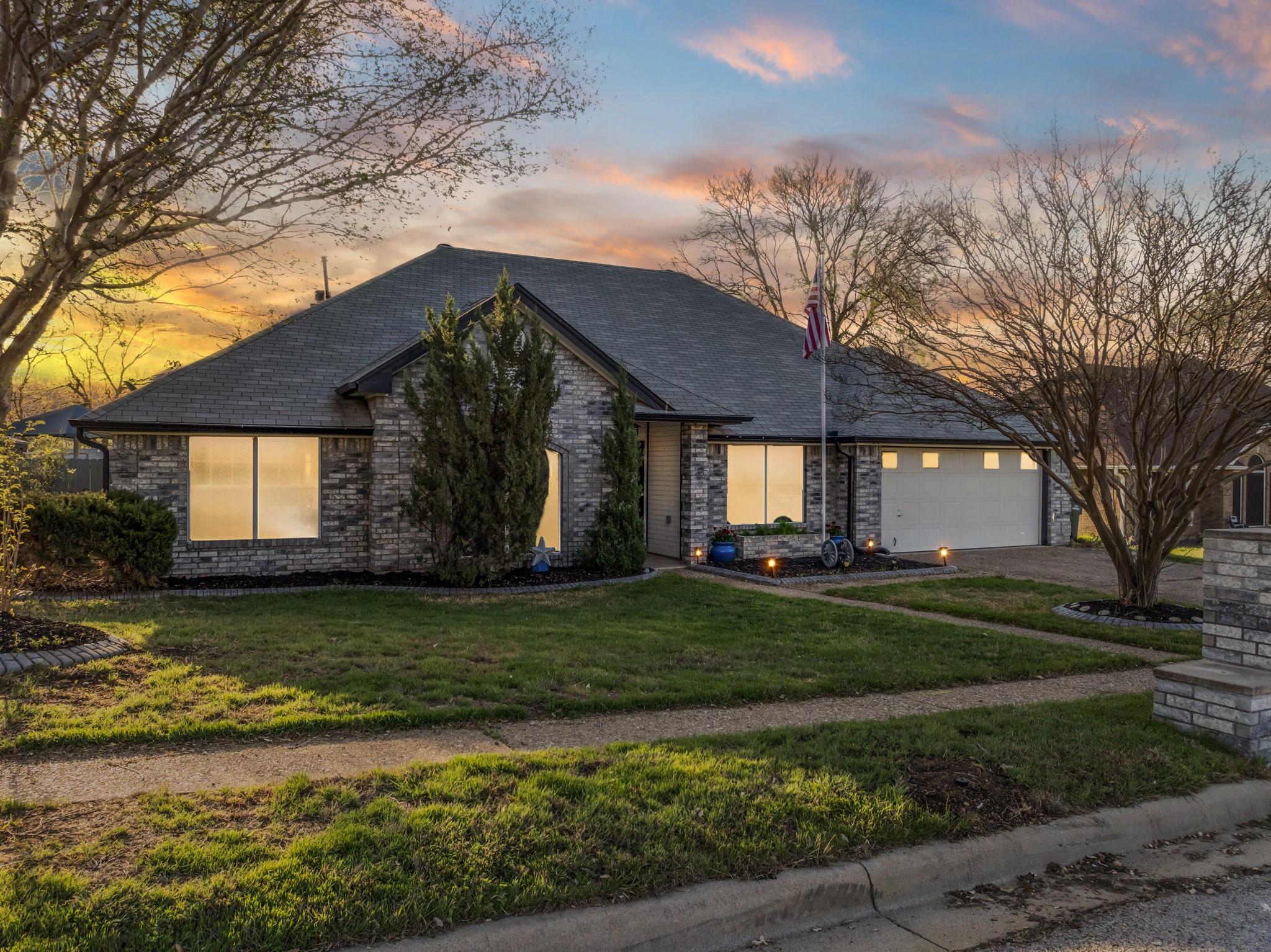 711 Mueller St, Copperas Cove, TX 76522