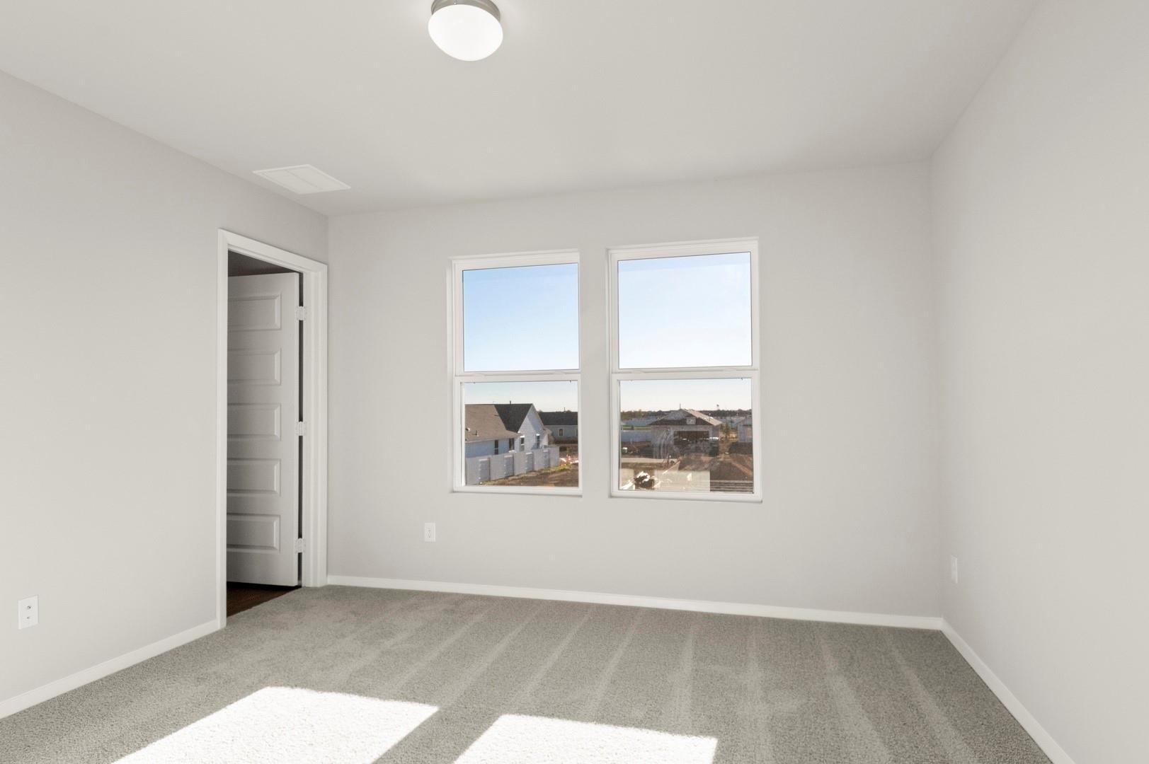 158 Daylily Dr, Elgin, TX 78621