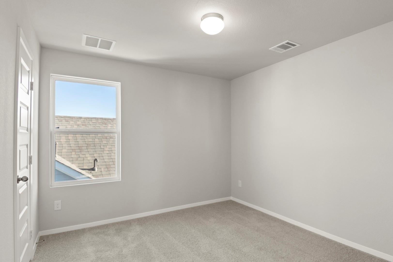 158 Daylily Dr, Elgin, TX 78621