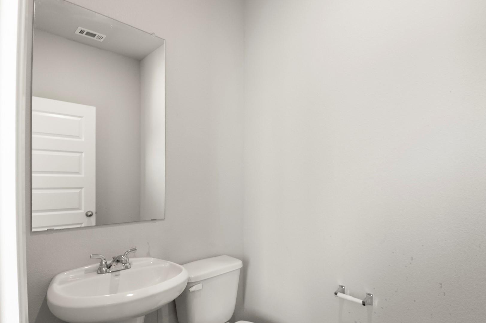 158 Daylily Dr, Elgin, TX 78621