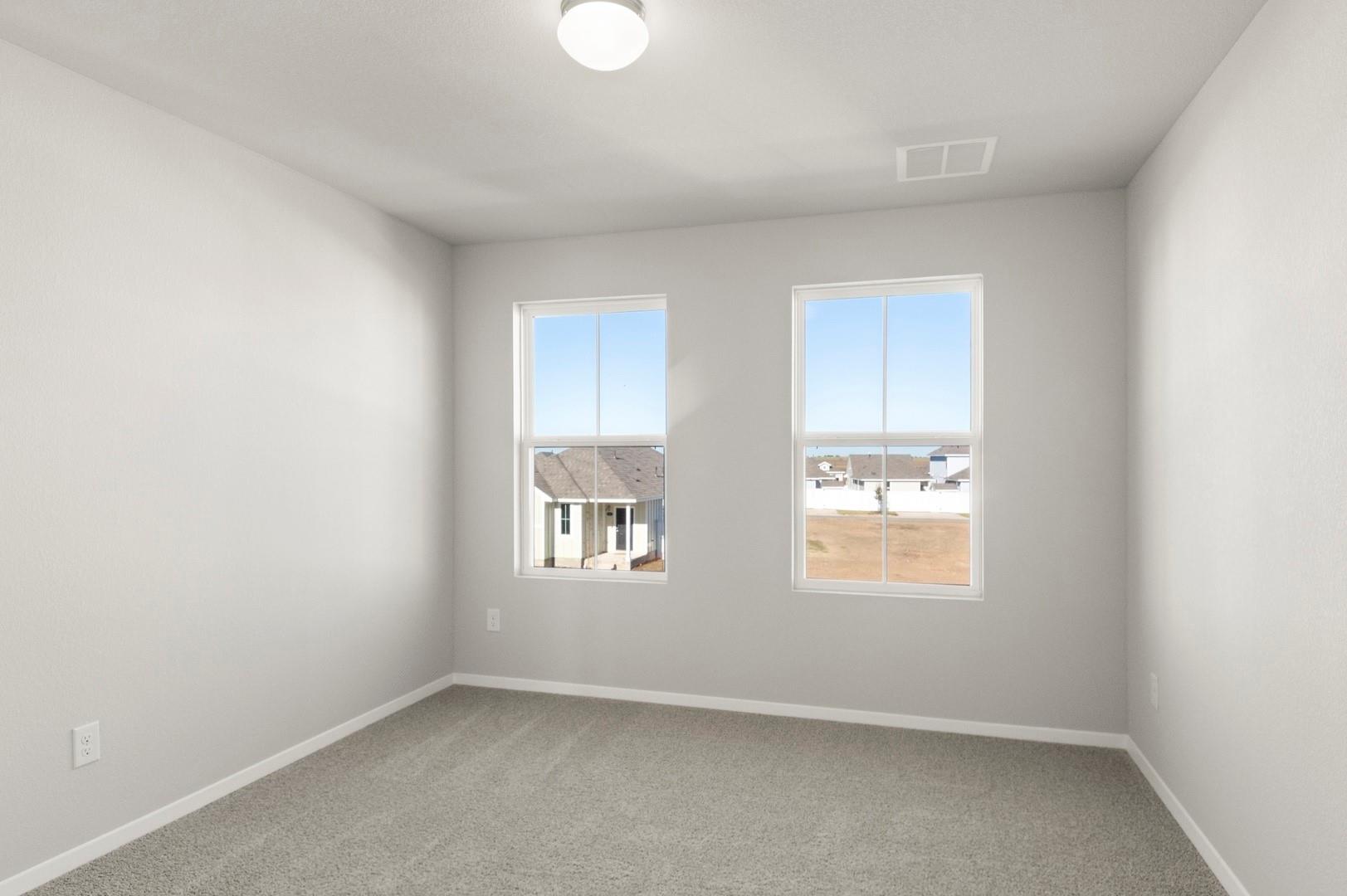 158 Daylily Dr, Elgin, TX 78621