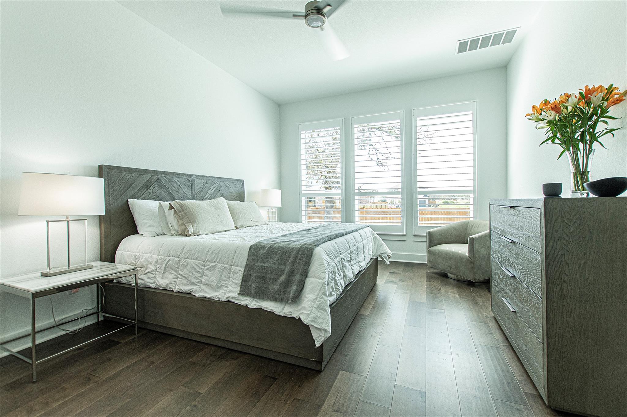 215 Milam Creek Dr, Kyle, TX 78640