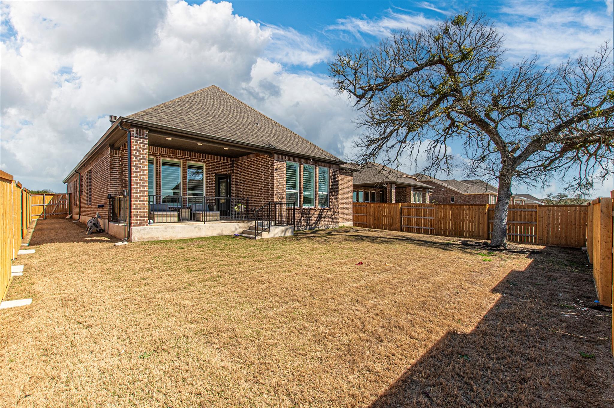 215 Milam Creek Dr, Kyle, TX 78640