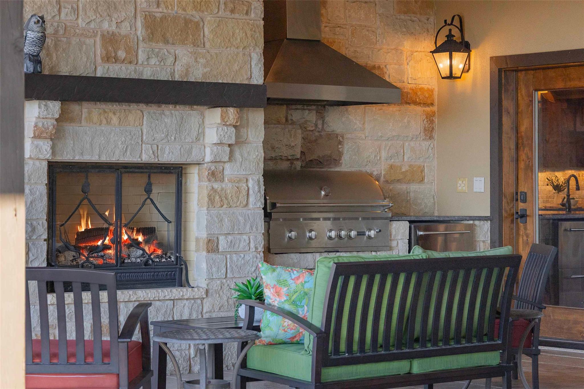 106 Kelley Ln, Horseshoe Bay, TX 78657