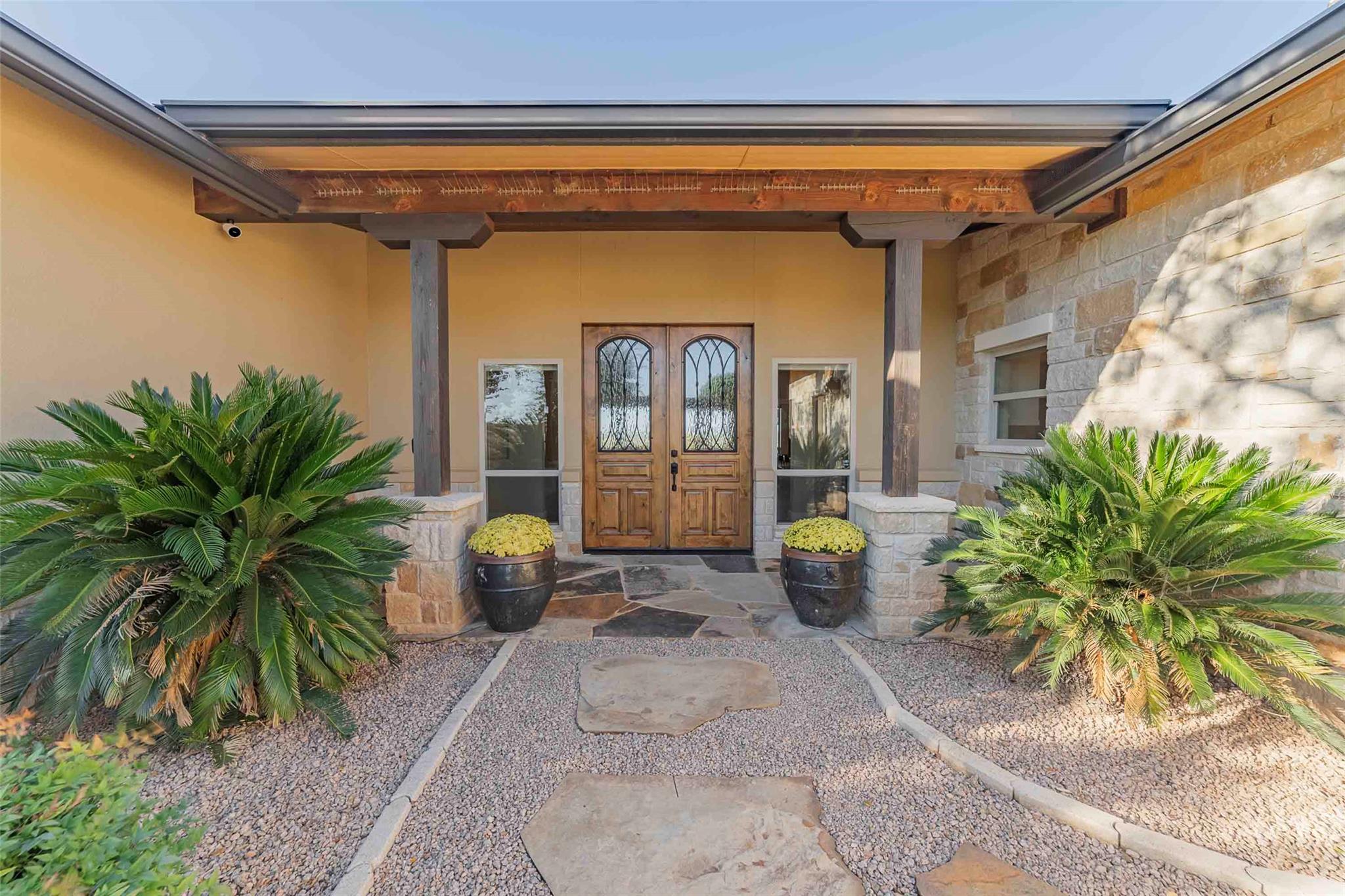 106 Kelley Ln, Horseshoe Bay, TX 78657