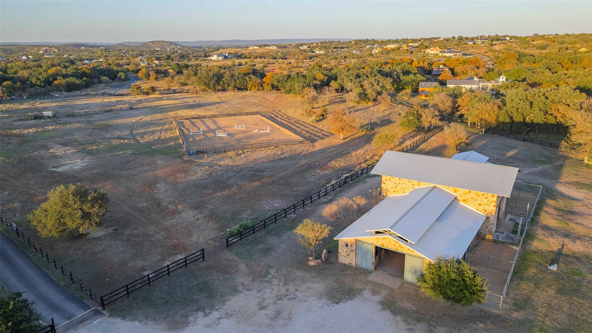 106 Kelley Ln, Horseshoe Bay, TX 78657