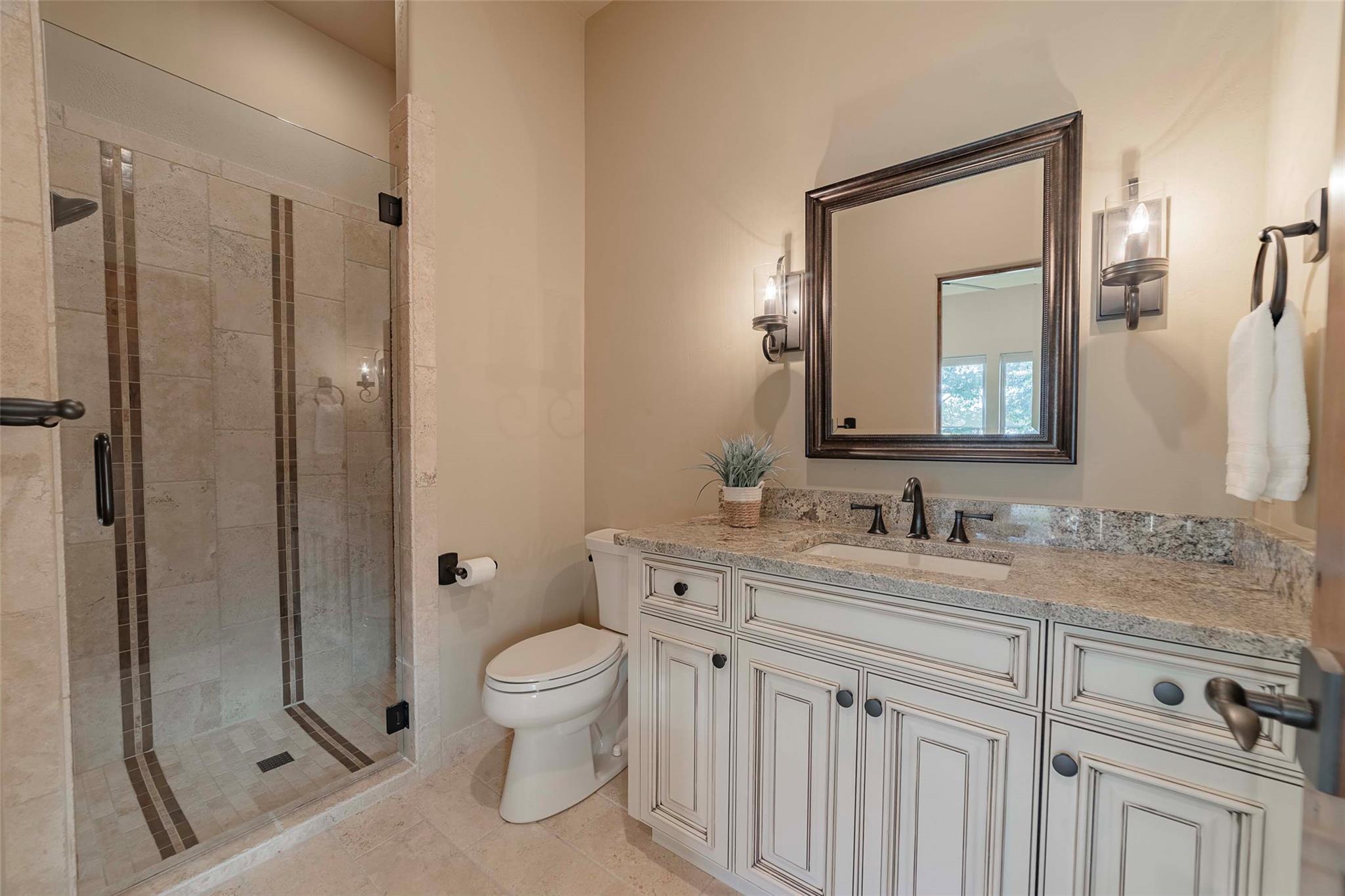 106 Kelley Ln, Horseshoe Bay, TX 78657