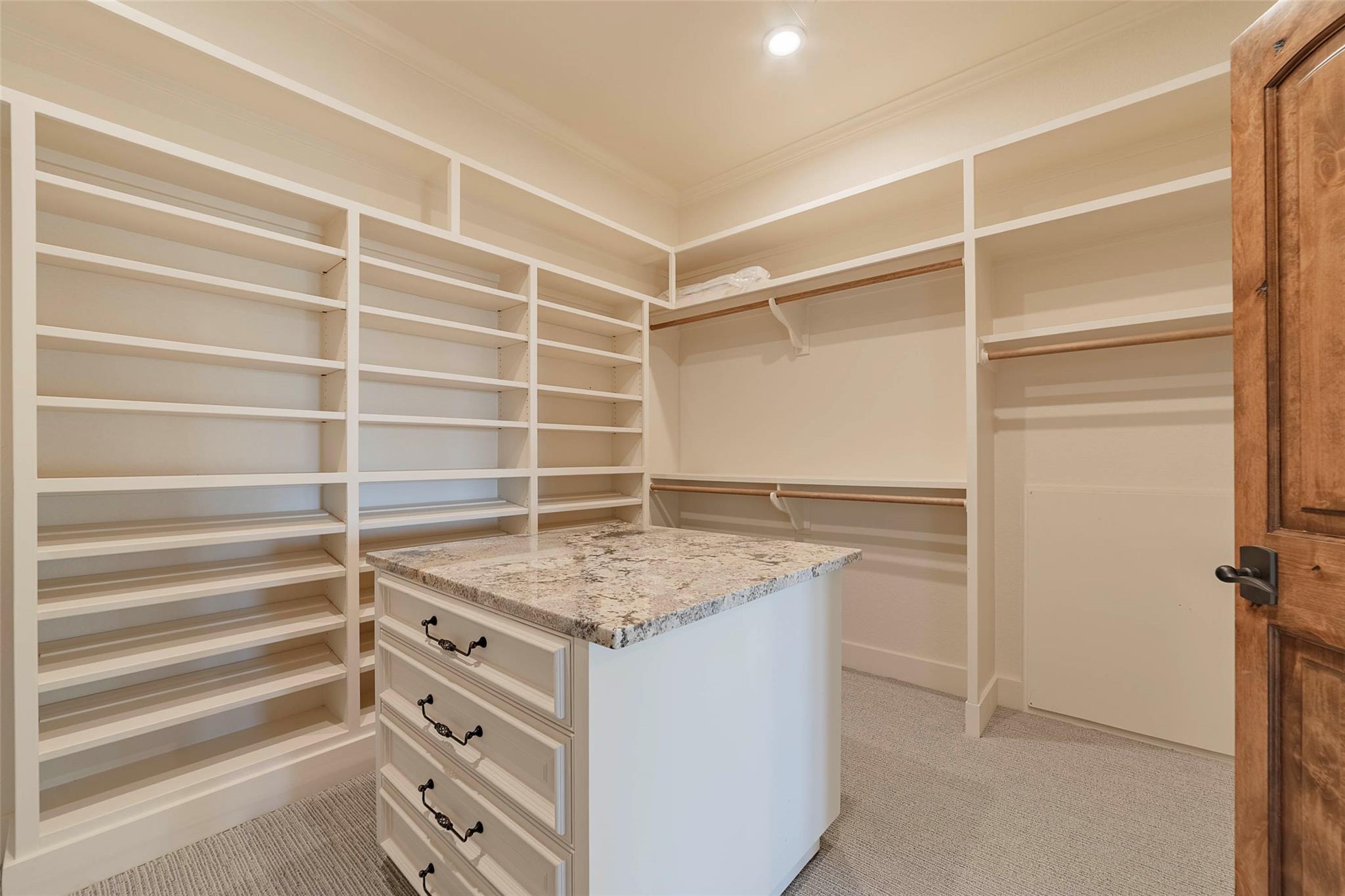 106 Kelley Ln, Horseshoe Bay, TX 78657