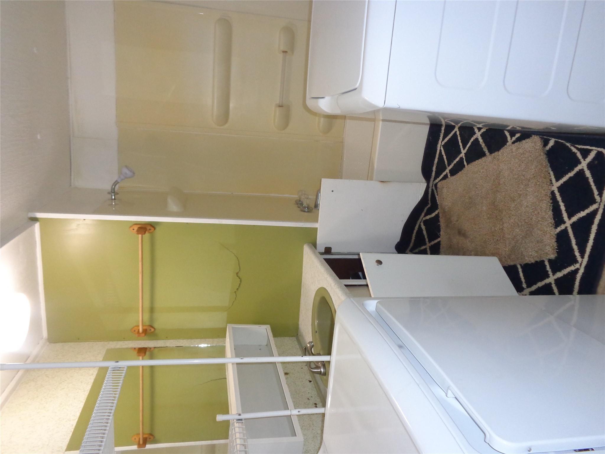 910 Bunton Ln # B, Uhland, TX 78640