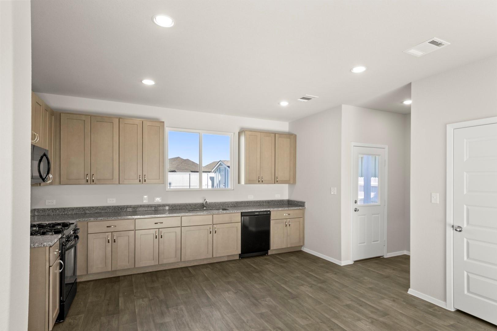 153 Daylily Dr, Elgin, TX 78621