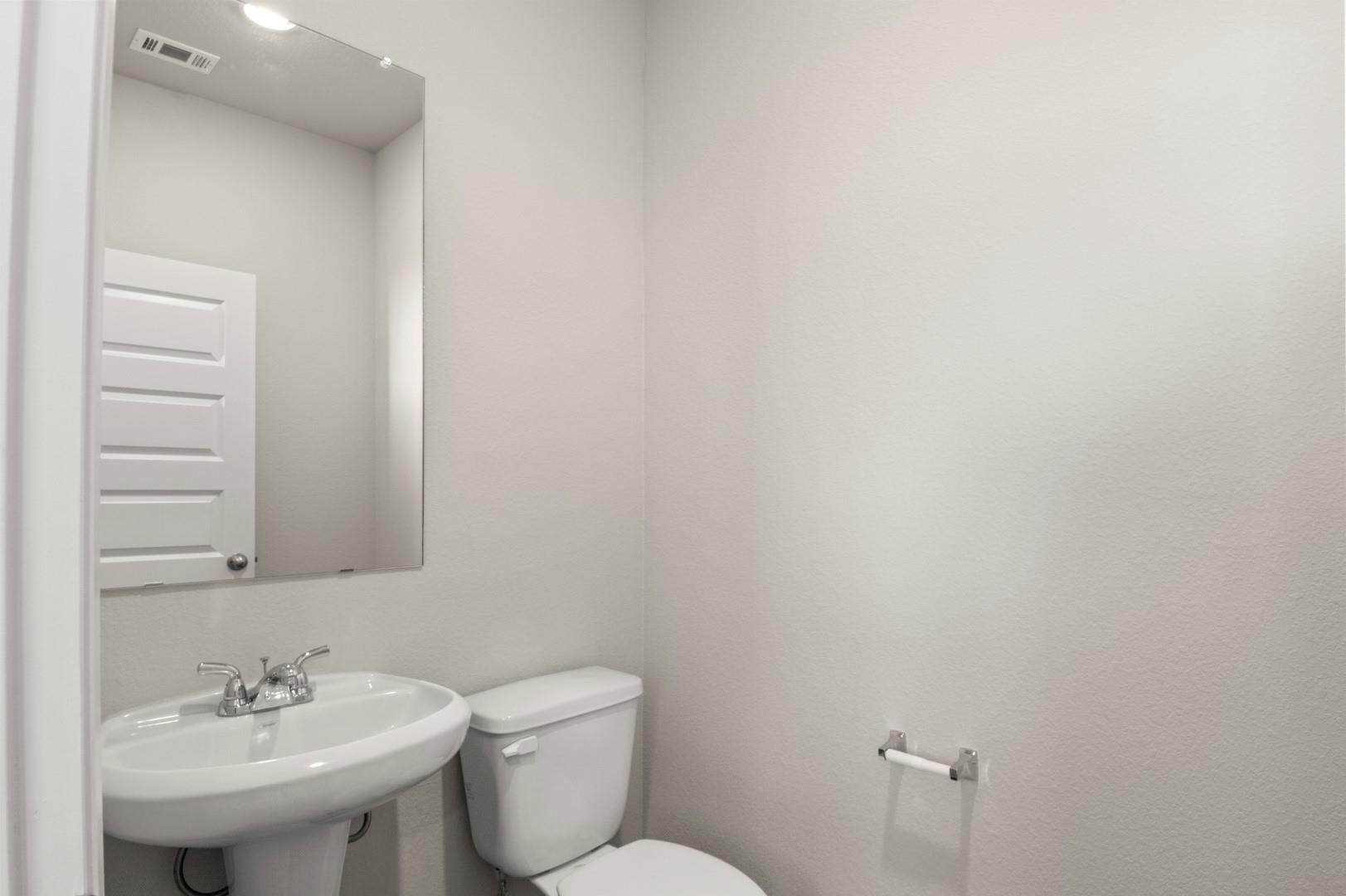 153 Daylily Dr, Elgin, TX 78621