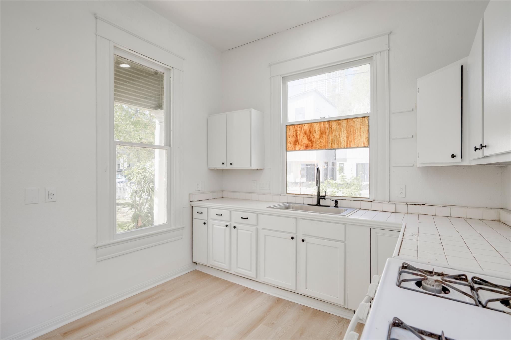 81 San Marcos St # 87, Austin, TX 78702