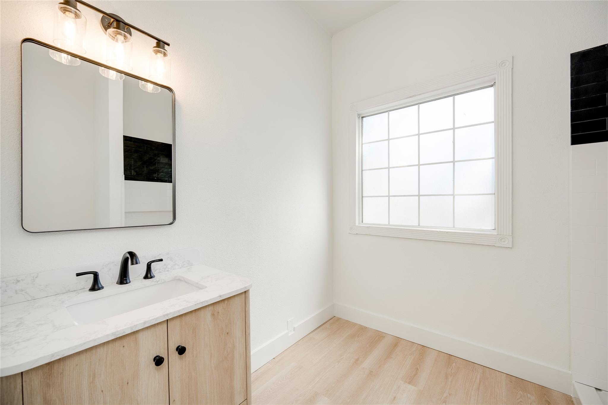 81 San Marcos St # 87, Austin, TX 78702