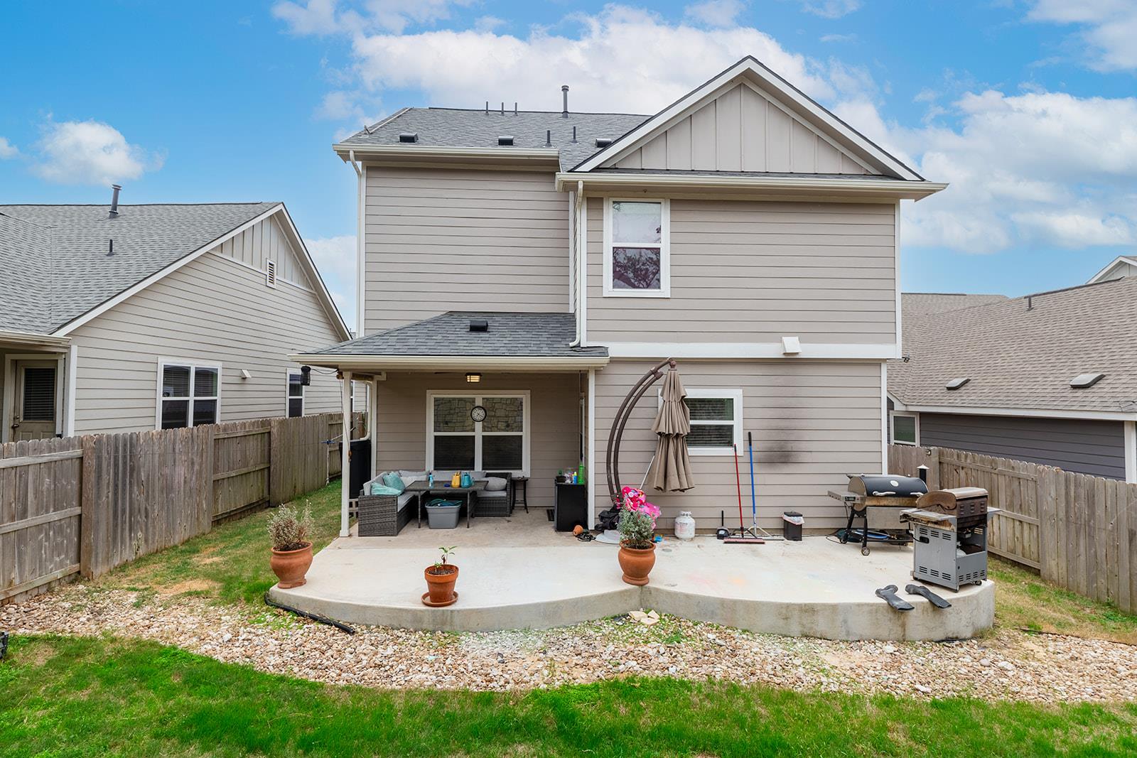 180 Red Buckeye Loop, Liberty Hill, TX 78642