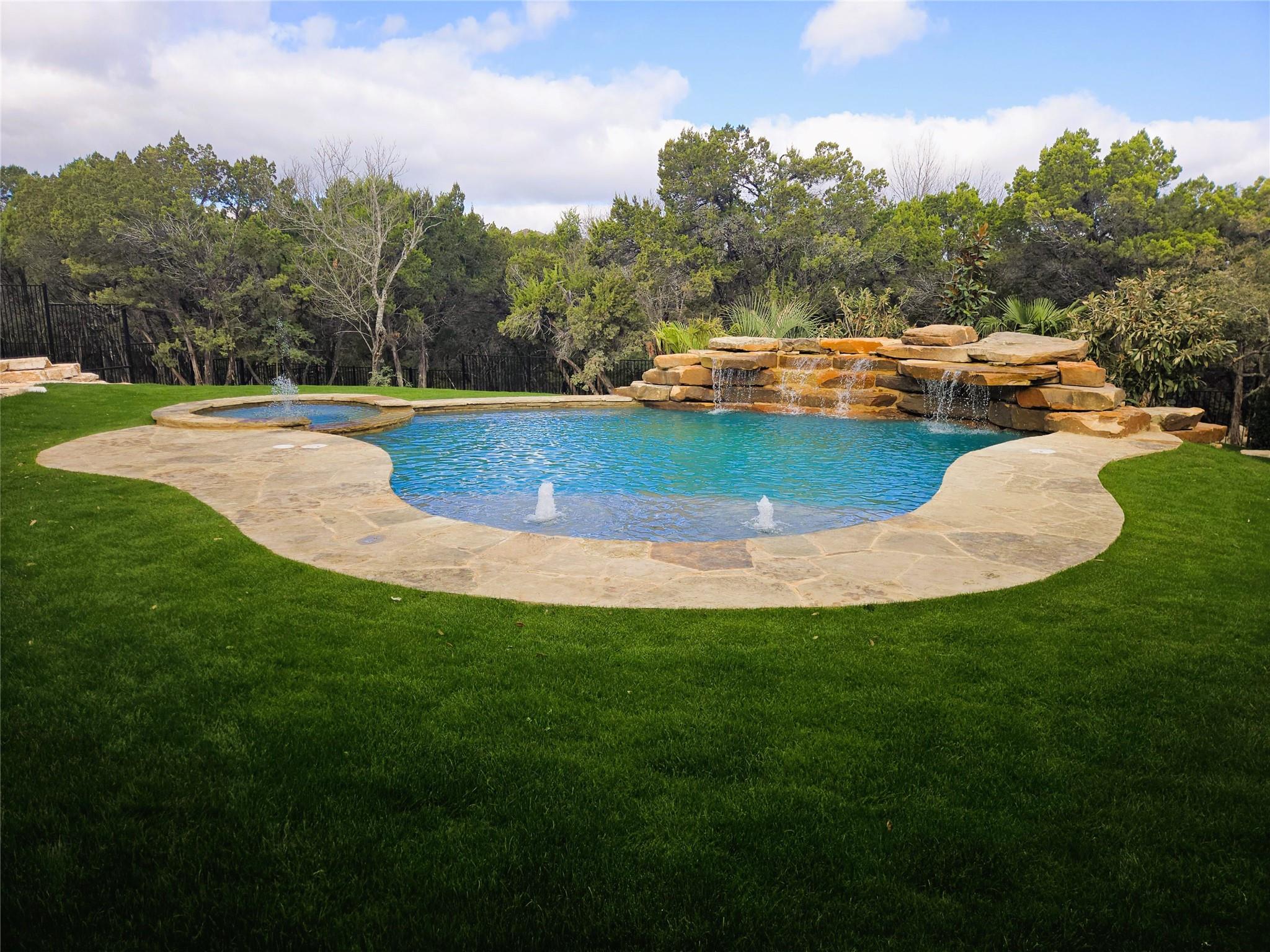 4304 Amarra Dr # 5, Austin, TX 78735