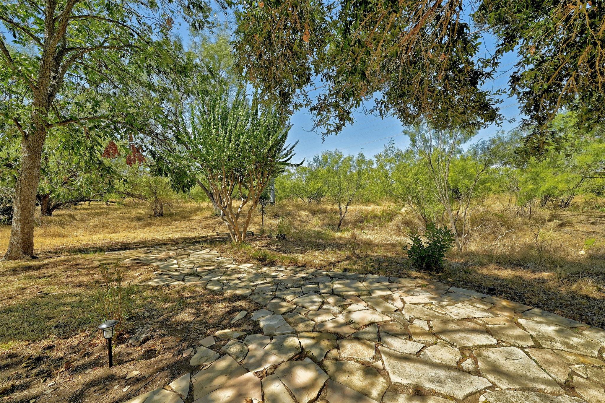 410 Hi Circle West, Horseshoe Bay, TX 78657