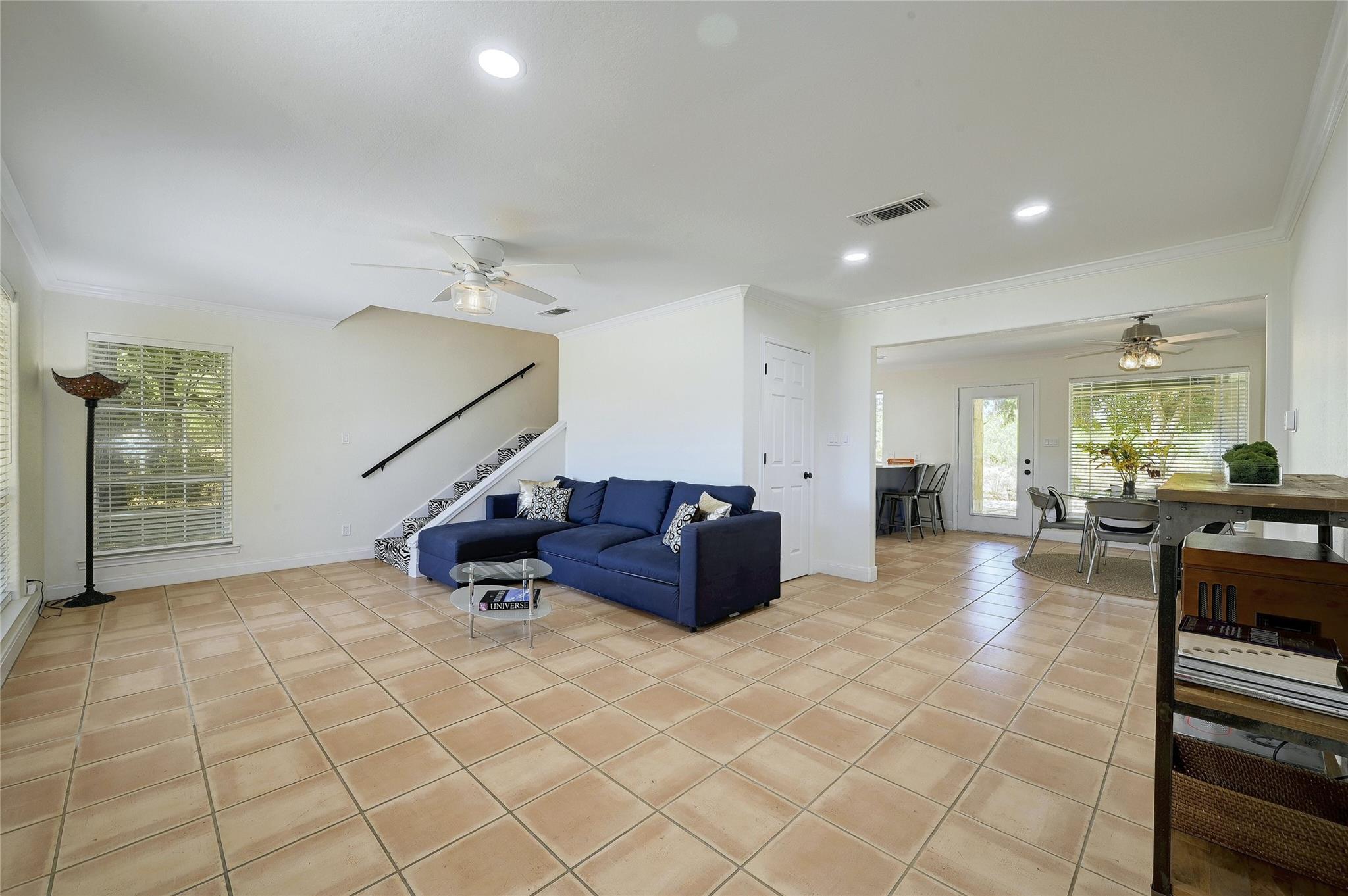 410 Hi Circle West, Horseshoe Bay, TX 78657