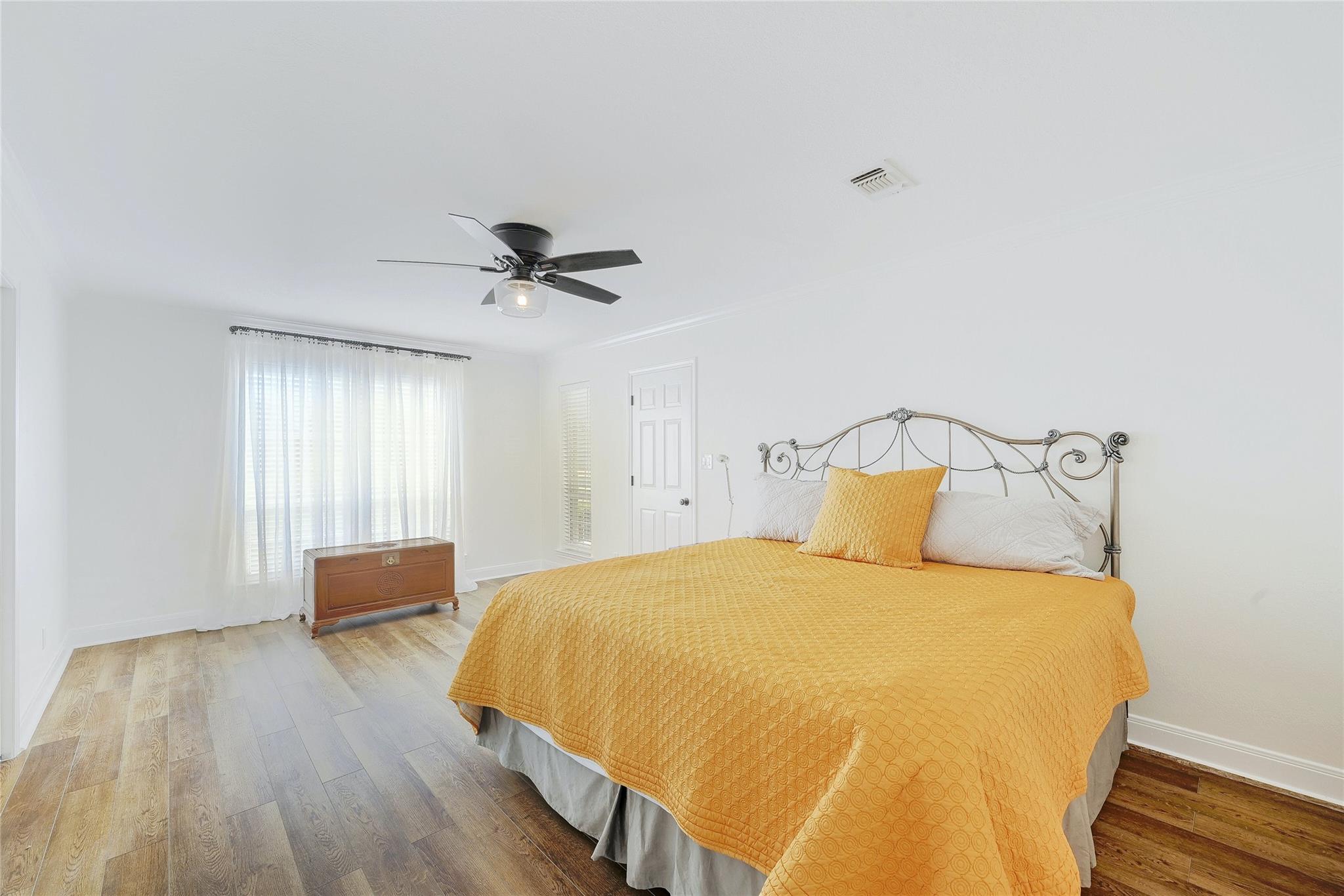 410 Hi Circle West, Horseshoe Bay, TX 78657