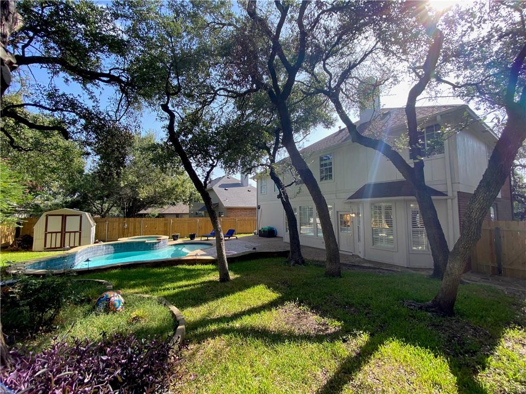 1709 Coral Dr, Cedar Park, TX 78613