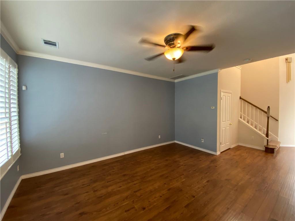 1709 Coral Dr, Cedar Park, TX 78613