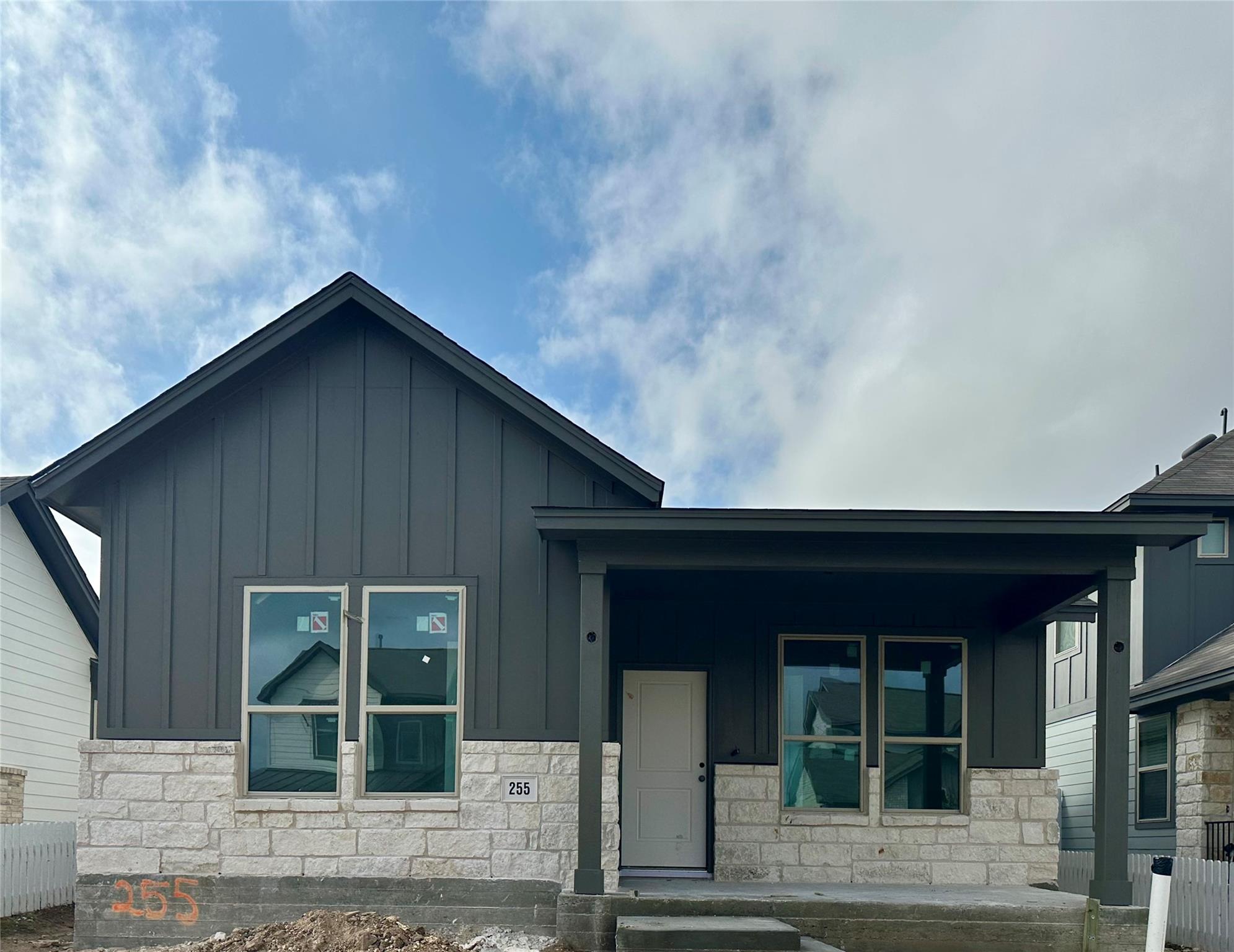 255 Rieber Rd, Kyle, TX 78640