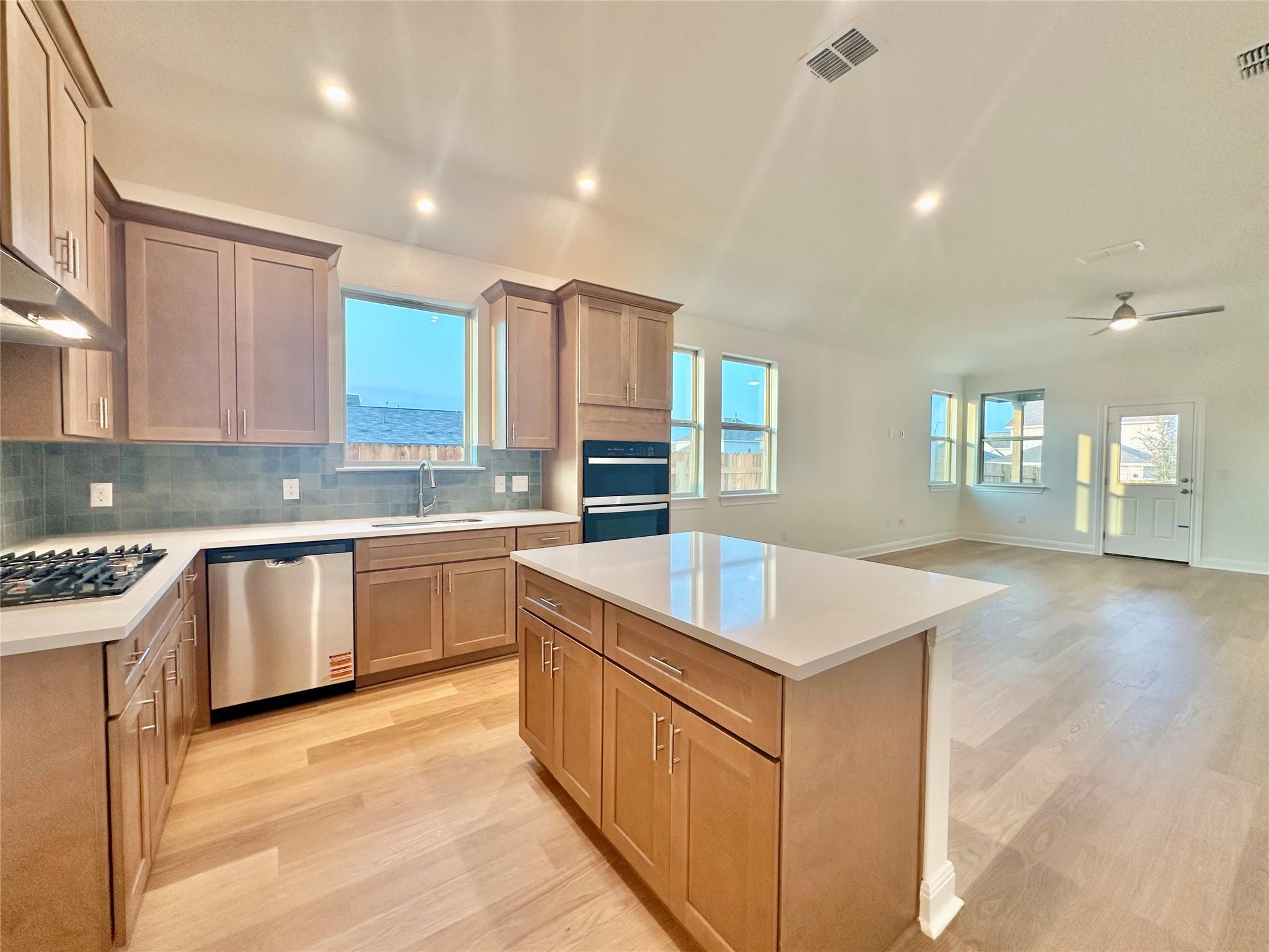 255 Rieber Rd, Kyle, TX 78640