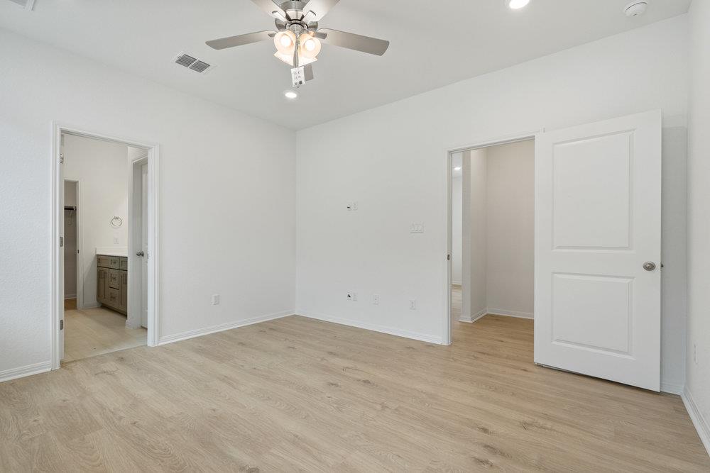 255 Rieber Rd, Kyle, TX 78640