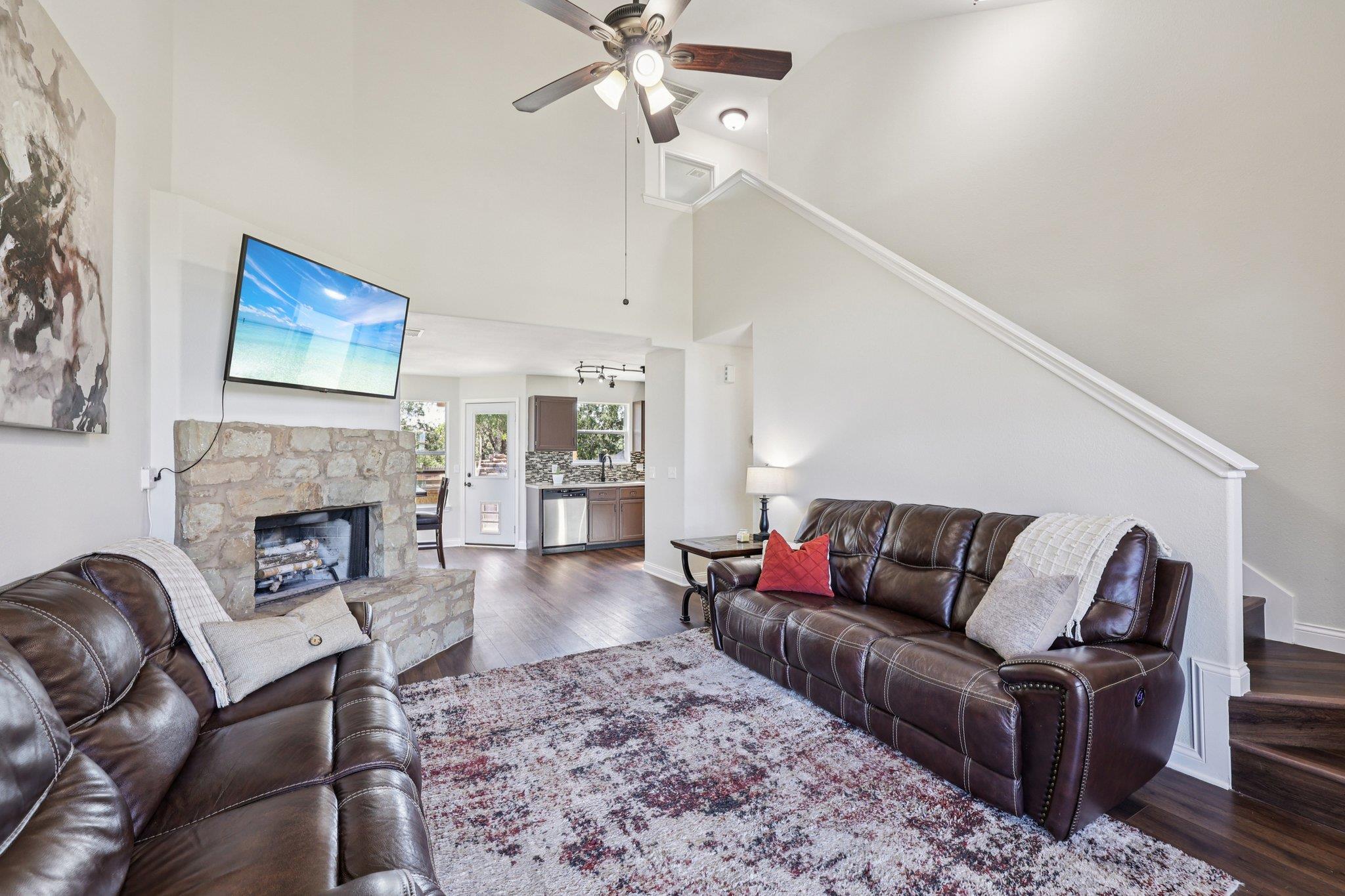 840 Scenic Cir, Dripping Springs, TX 78620