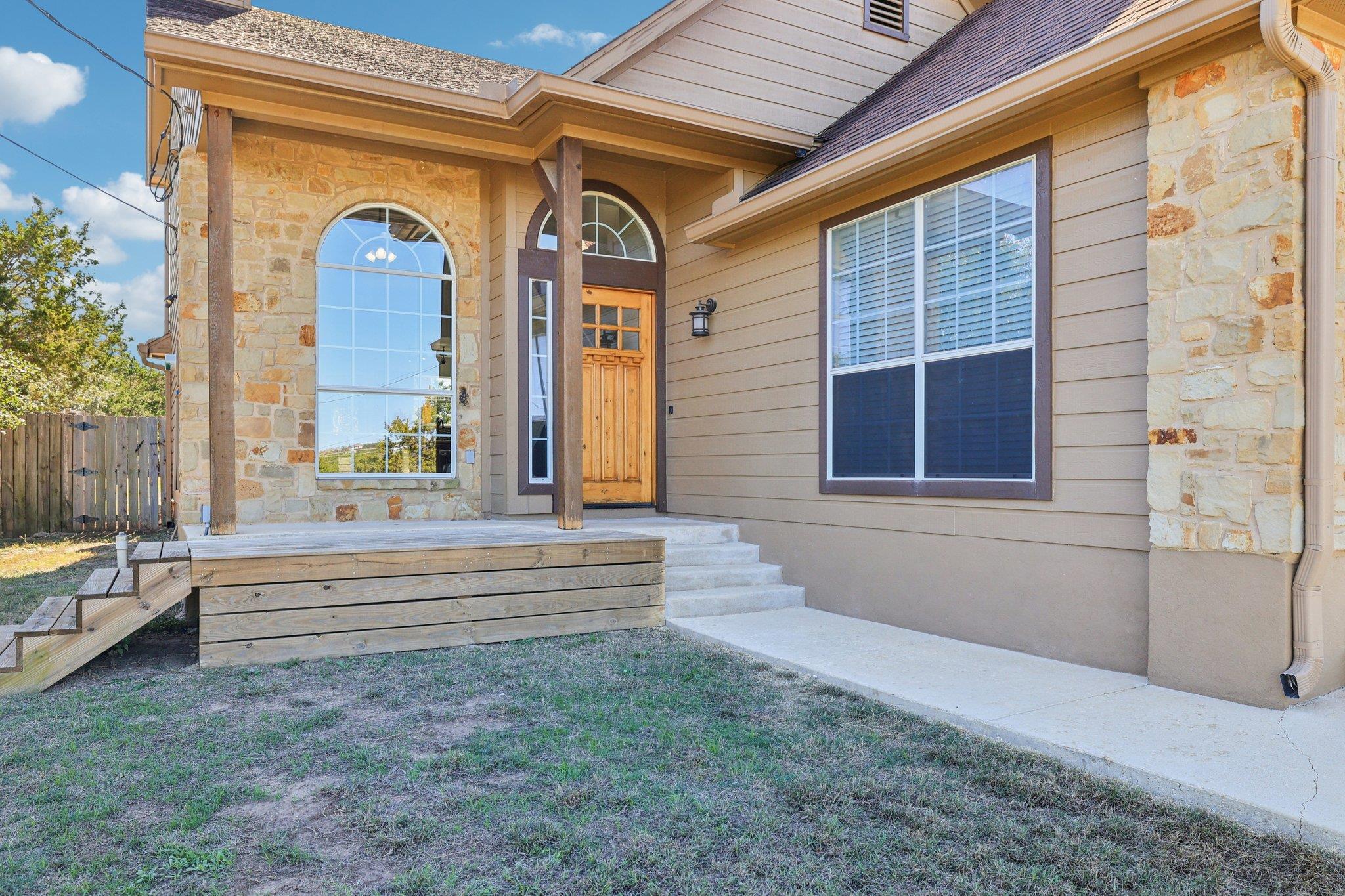 840 Scenic Cir, Dripping Springs, TX 78620