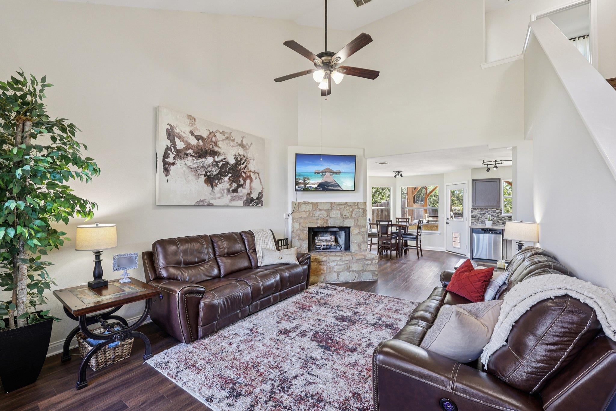 840 Scenic Cir, Dripping Springs, TX 78620