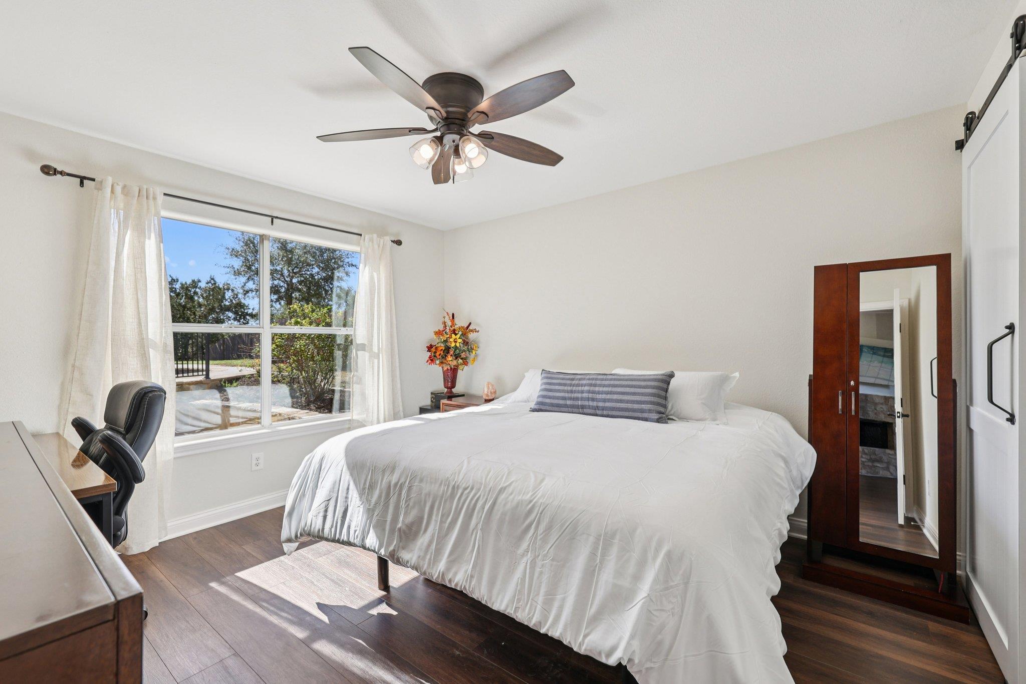 840 Scenic Cir, Dripping Springs, TX 78620