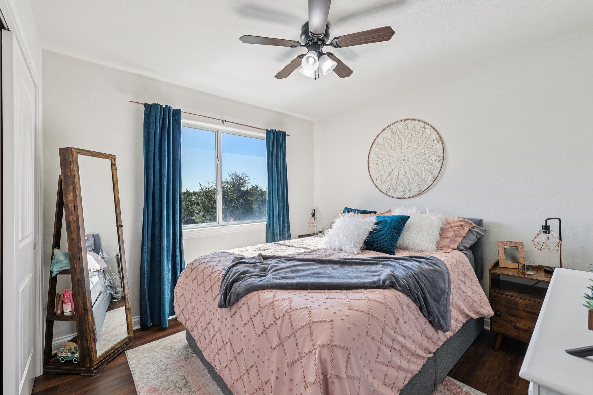 840 Scenic Cir, Dripping Springs, TX 78620