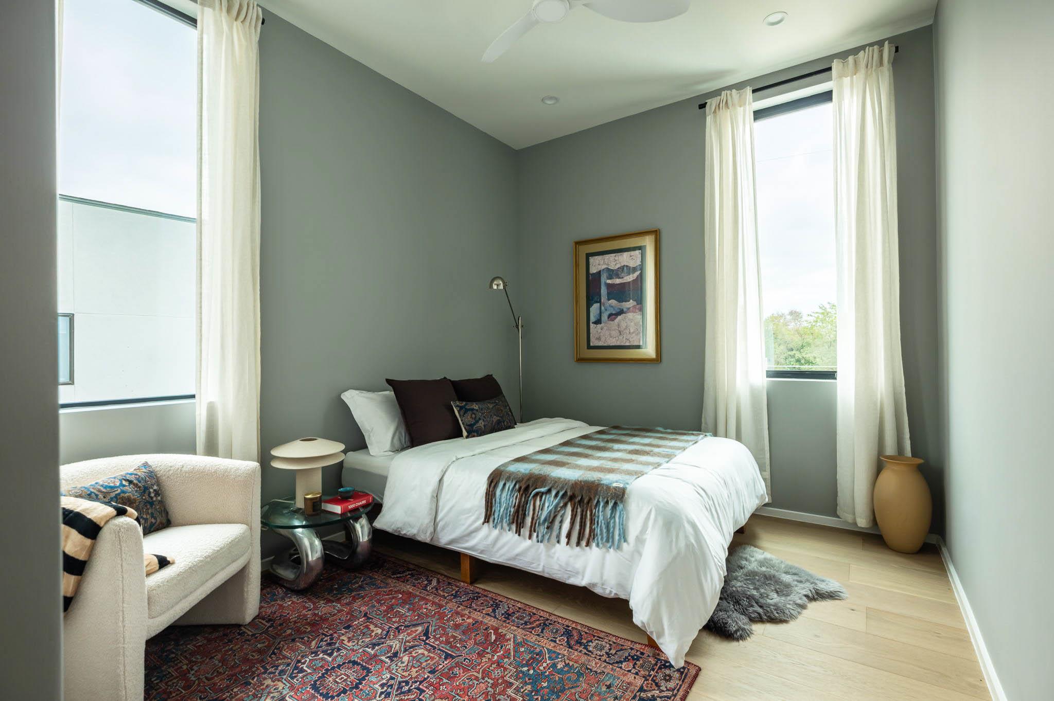 1003 Juanita St, Austin, TX 78704