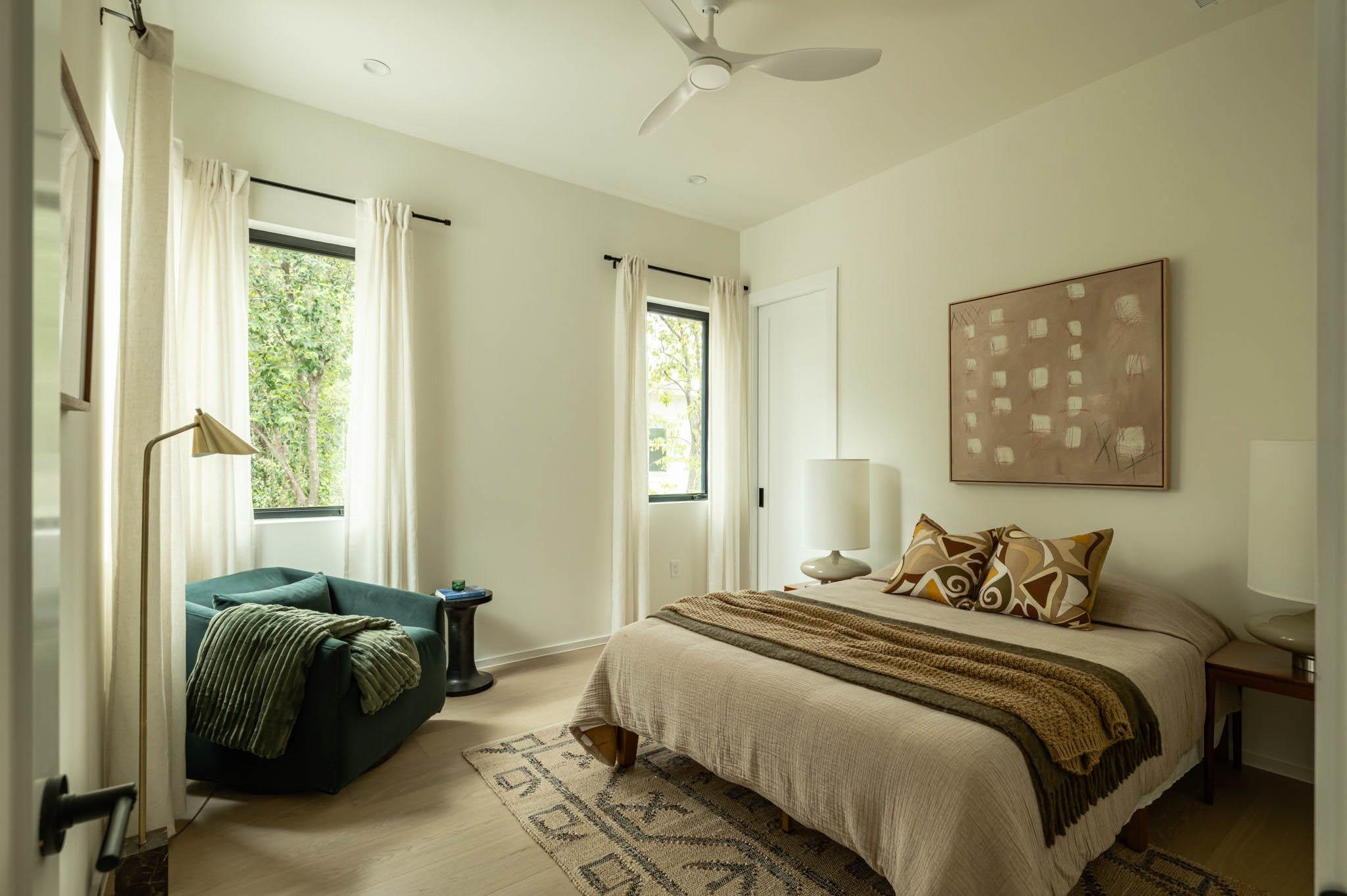 1003 Juanita St, Austin, TX 78704