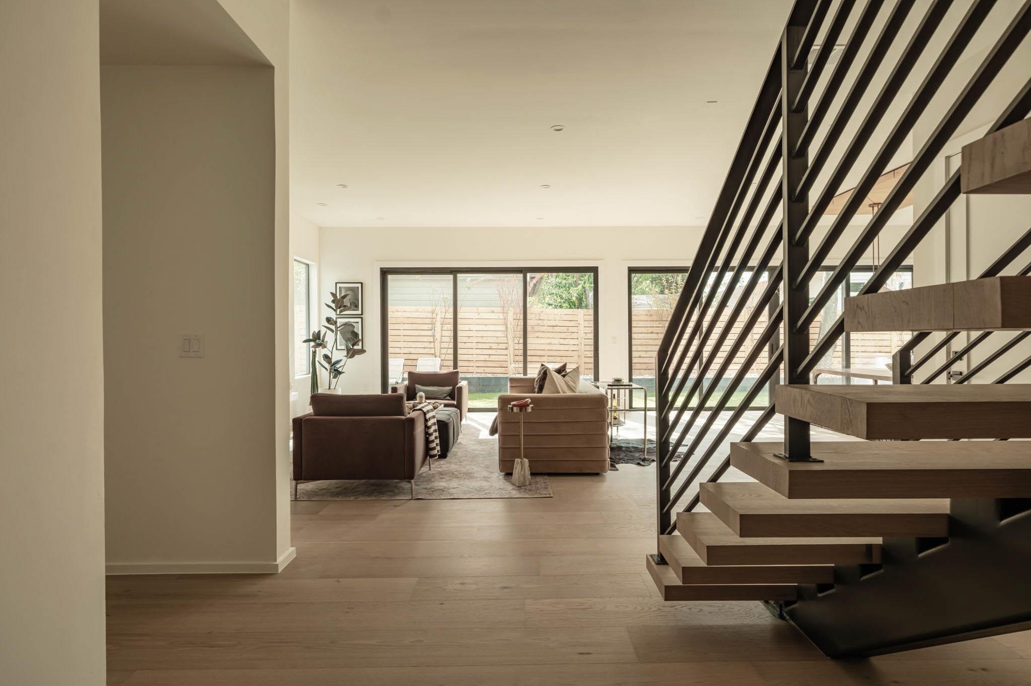 1003 Juanita St, Austin, TX 78704